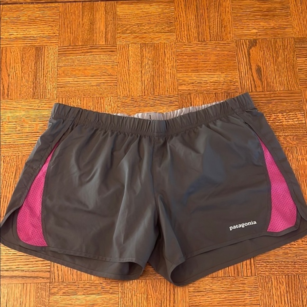 Patagonia Women's Gray Athletic Shorts with Pink Panels